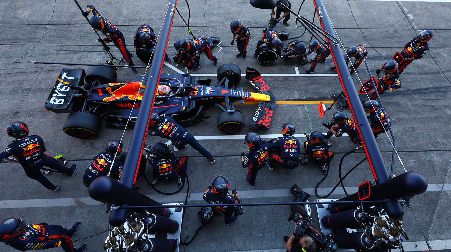 Sztuczna inteligencja zastępuje człowieka w F1. Red Bull odkrył karty