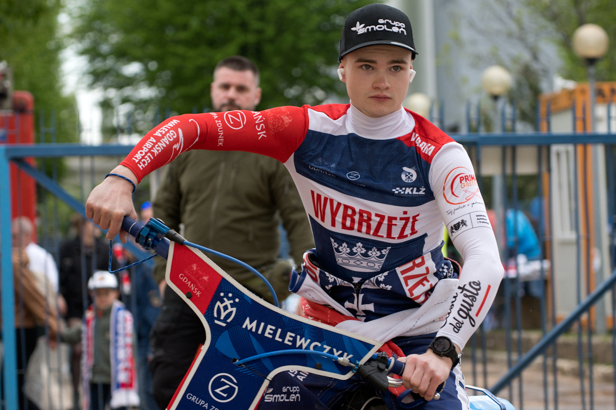 "Mamy wstępnie ustalone warunki". To będzie junior Wybrzeża
