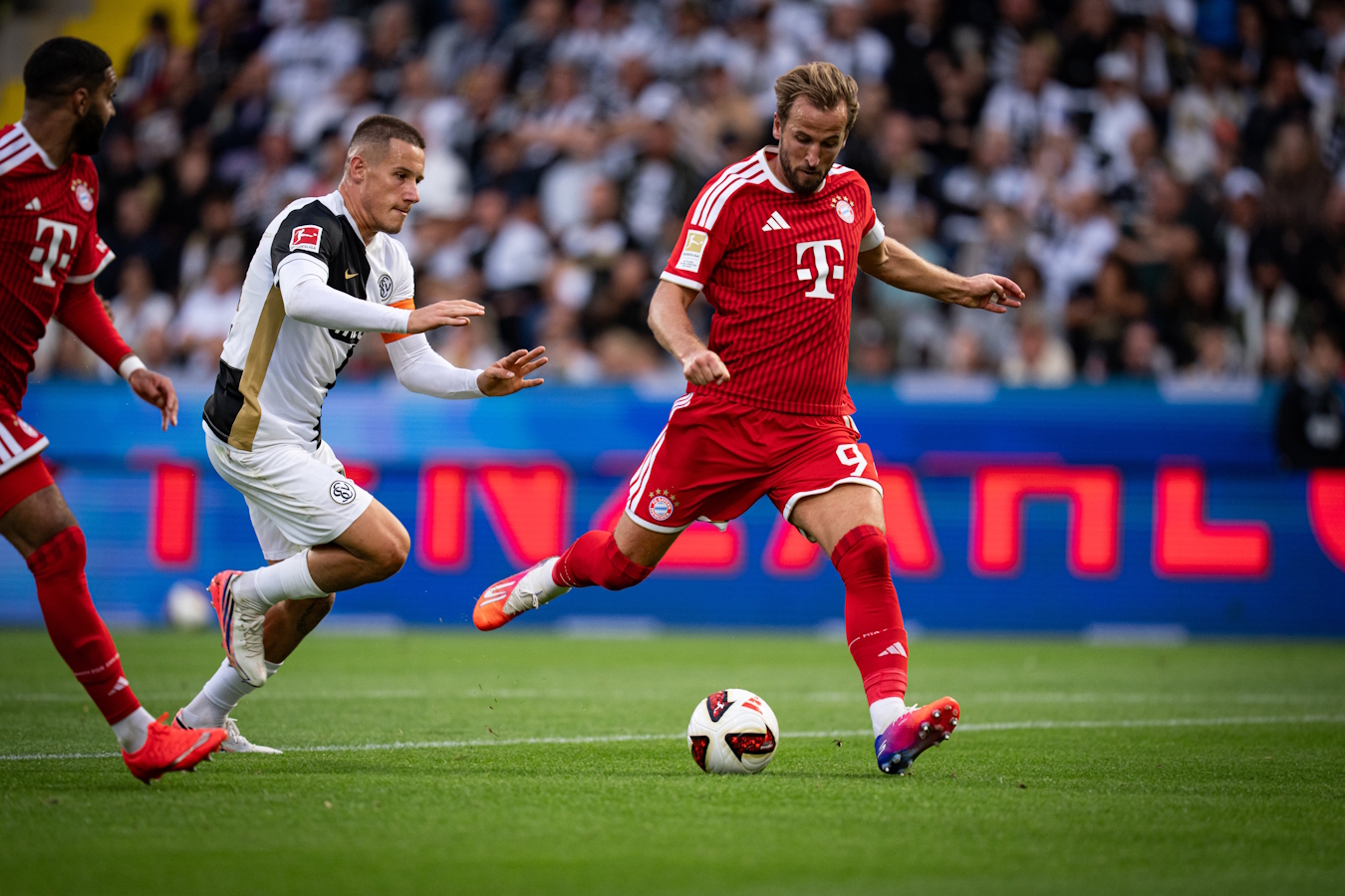 Kolejny hit w Lidze Mistrzów. Bayern - Arsenal: typy, kursy, analiza