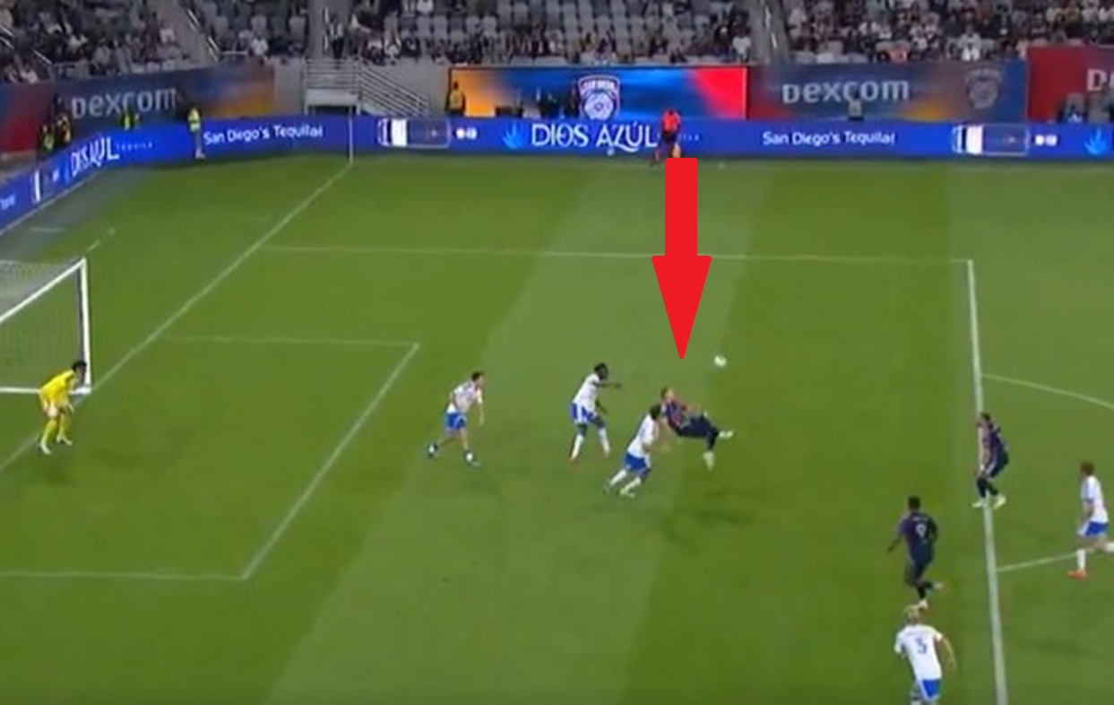 Polak zachwycił Amerykanów. Niewiarygodny gol w MLS