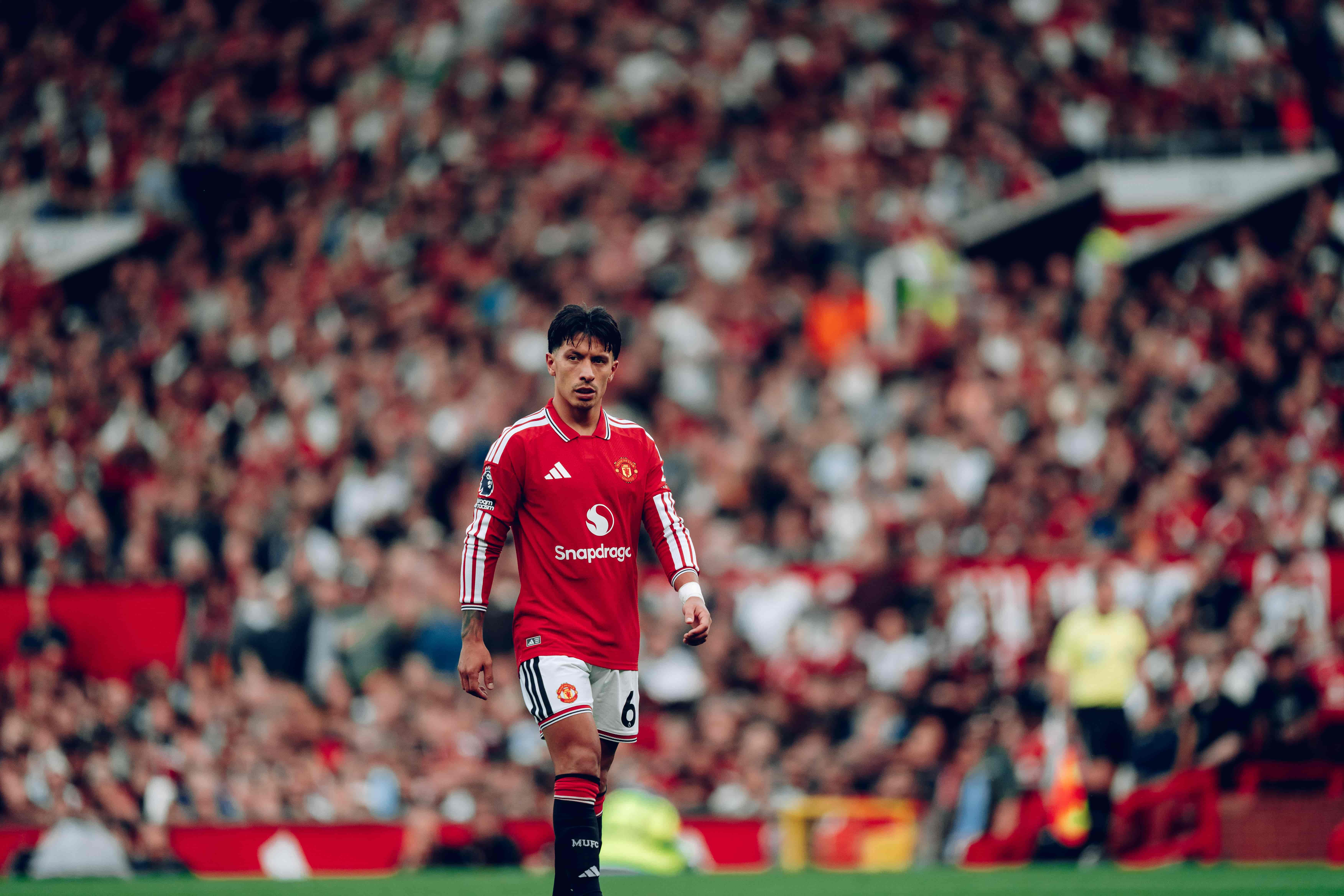 Na Wyspach grzmi po słowach piłkarza. "Manchester United to cyrk"