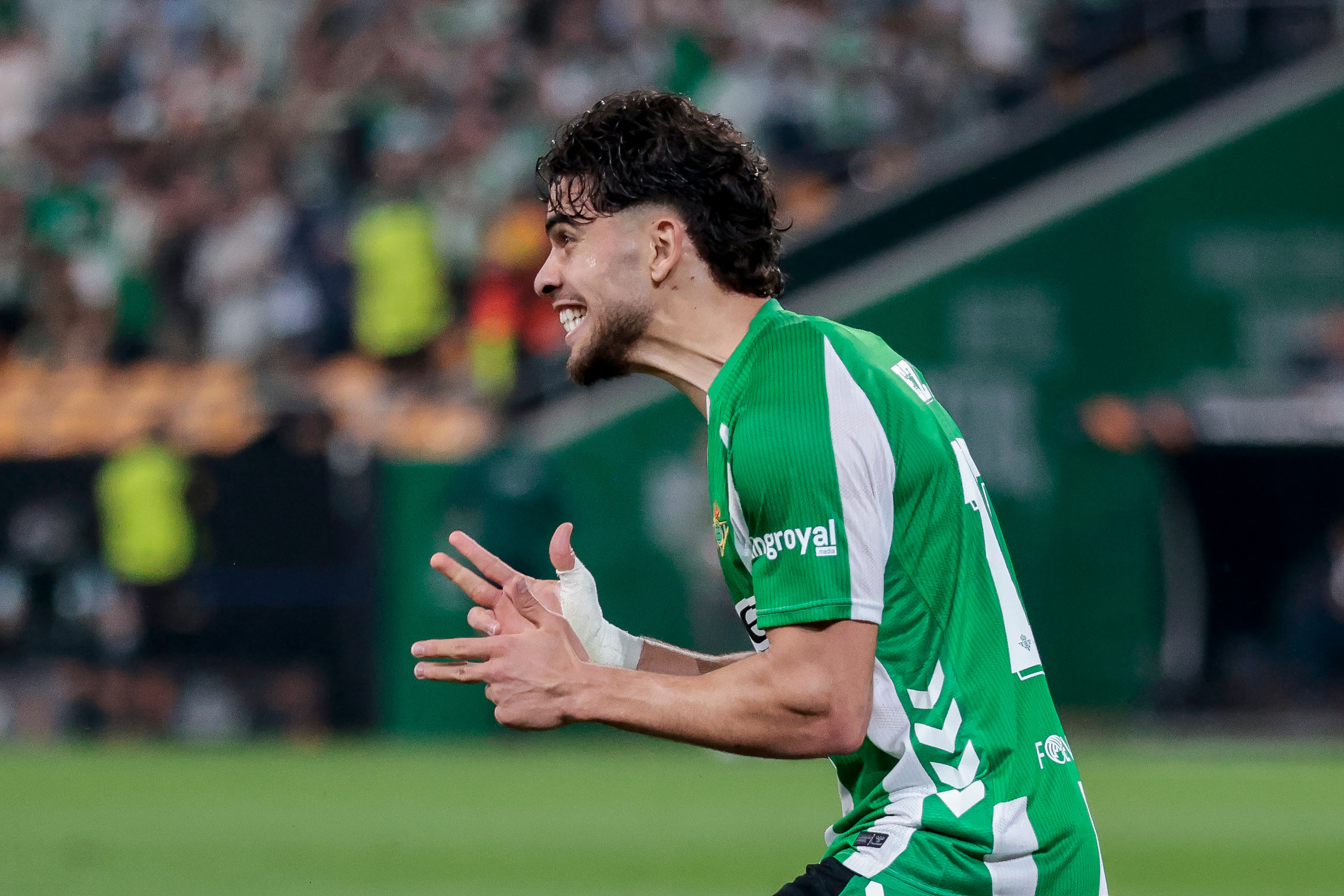 Barca sprzedała go za 7,5 mln. Teraz jest wart 40 mln i zachwyca Flicka