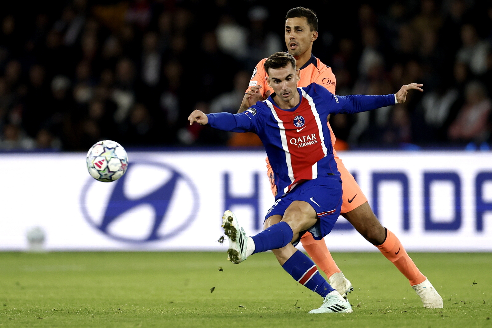 PSG i Barcelona marnują okazje. Niechlubny rekord w Lidze Mistrzów