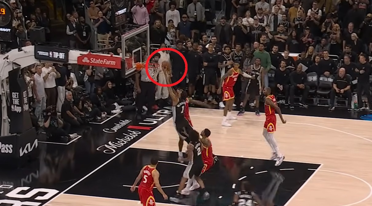 Sięgnął Wembanyamę! Blok na zwycięstwo w NBA
