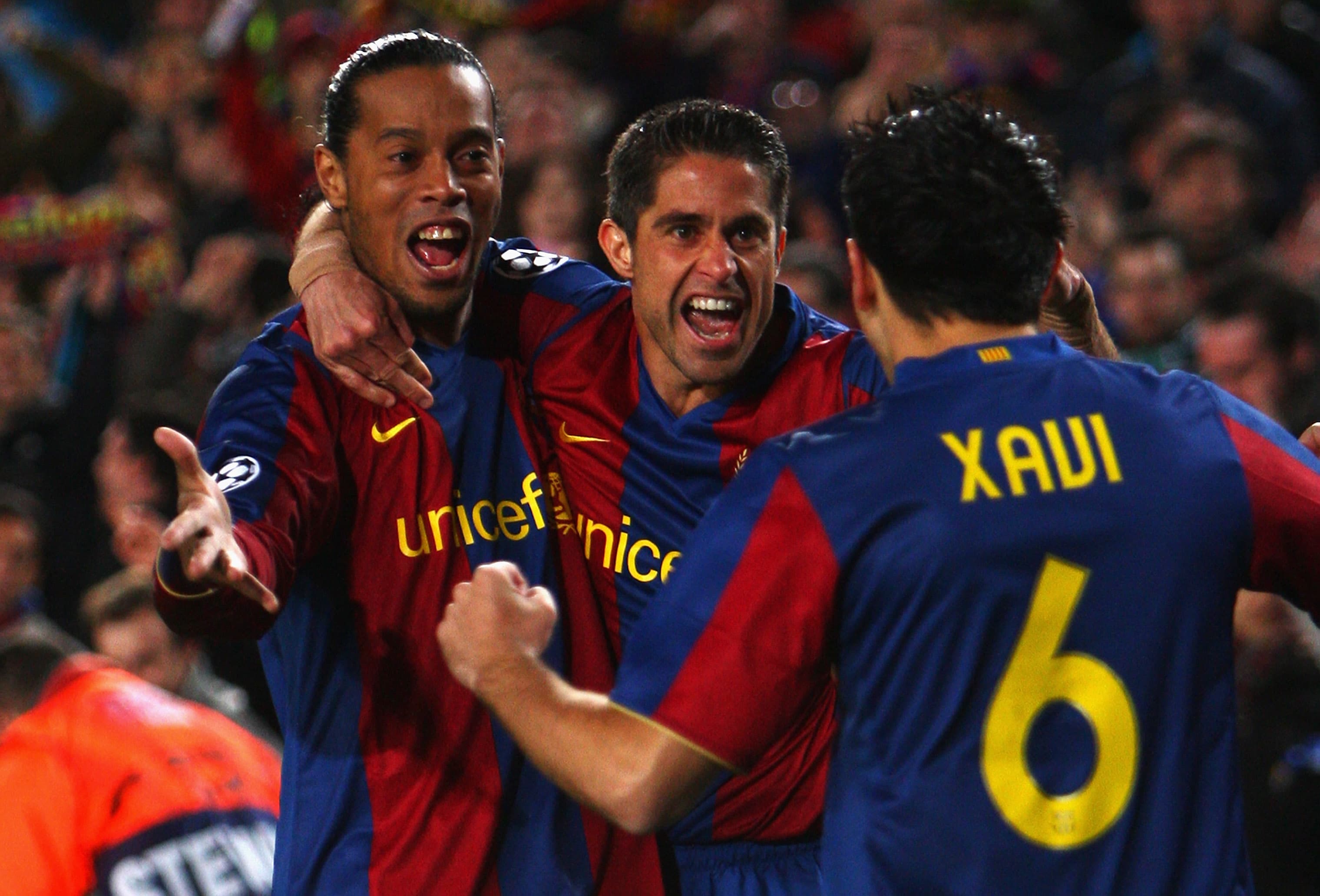 To nie żart. Ronaldinho wznawia karierę!
