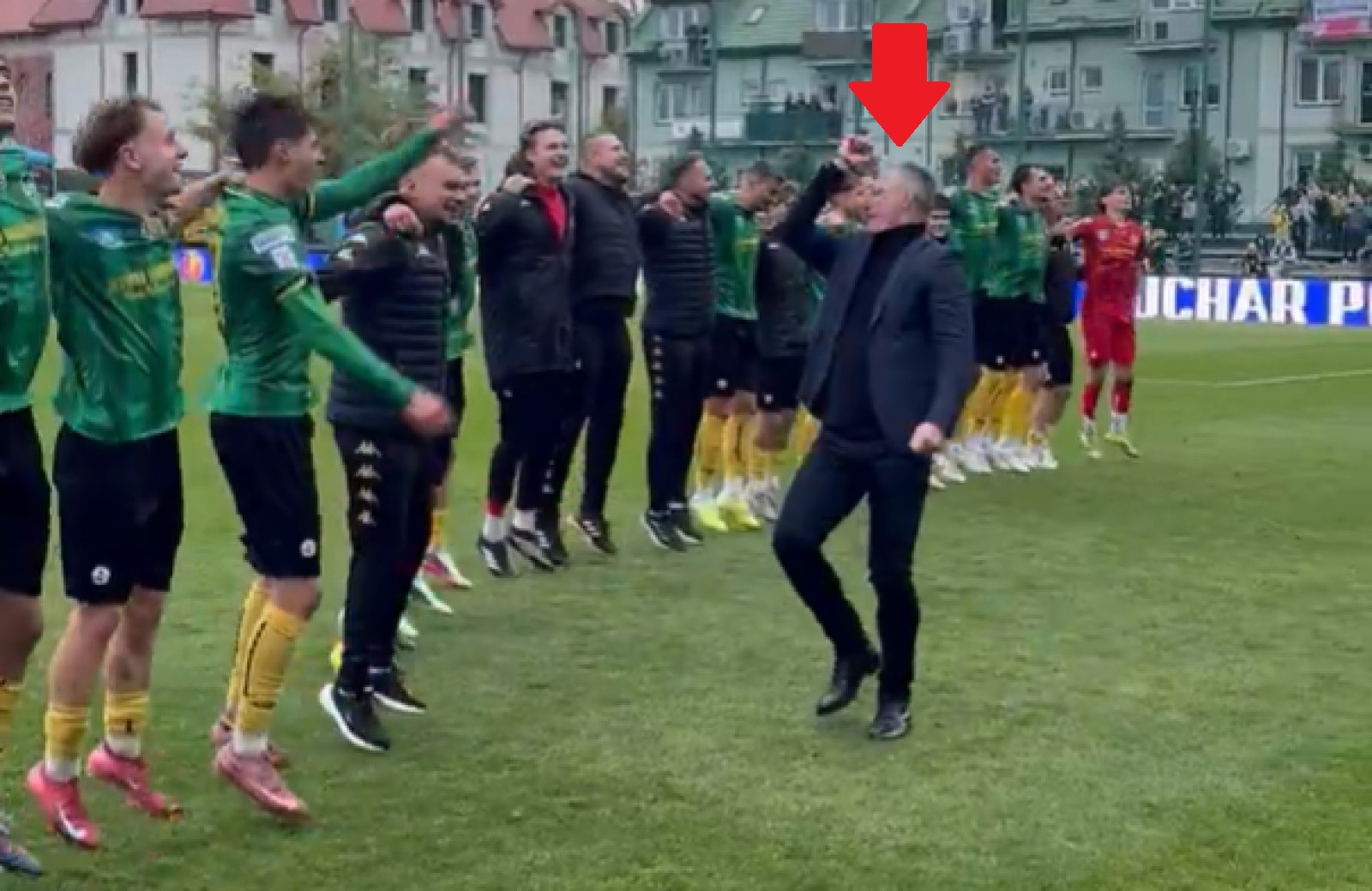 Sprawili ogromną sensację. Tylko spójrz, co po meczu zrobił trener