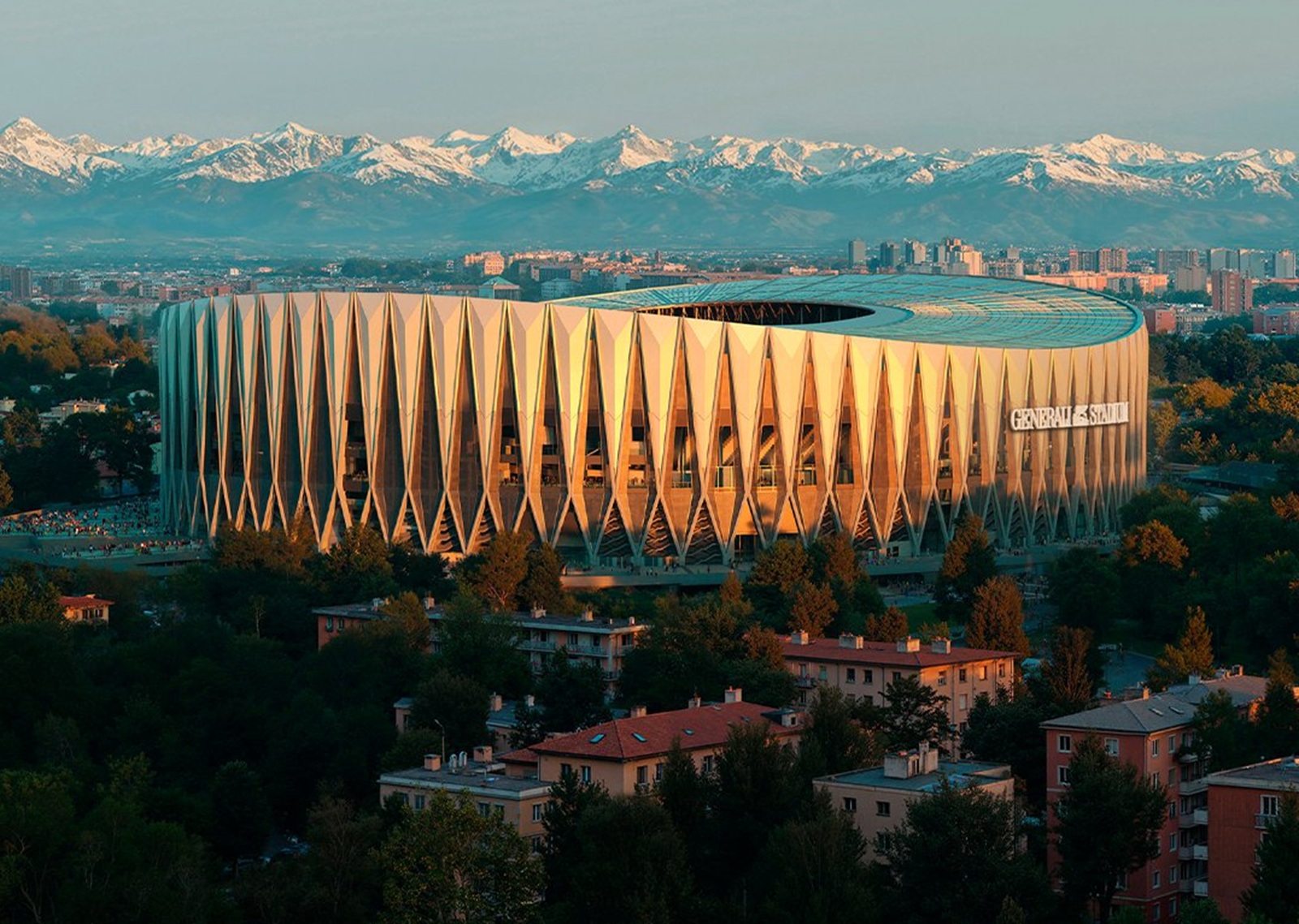 Zburzą legendarny stadion, by zbudować taką arenę. Zagrają na niej giganci