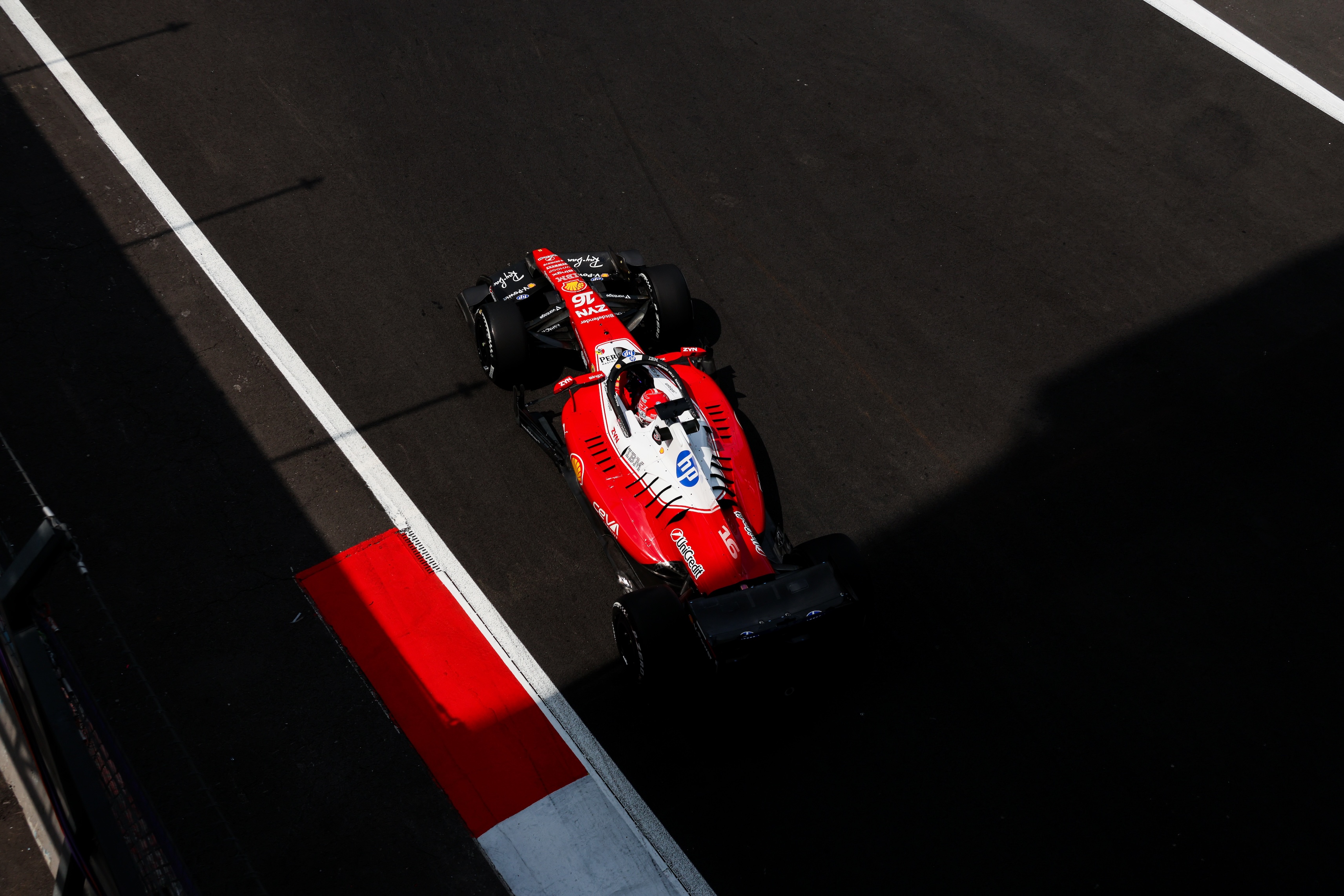 Koszmar Hamiltona i frustracja Verstappena. Działo się w F1