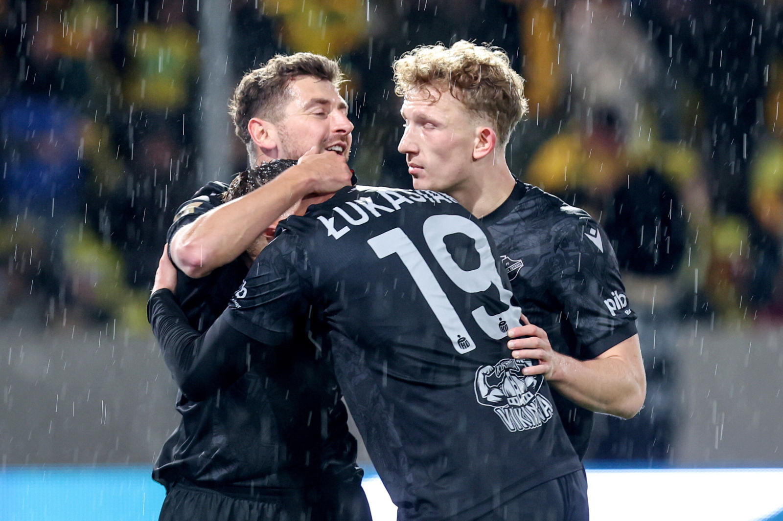 Szalony mecz w Katowicach. Hat-trick i nagły powrót Widzewa